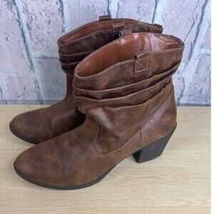 Western Women’s Brown Ankle Bootie Size 11